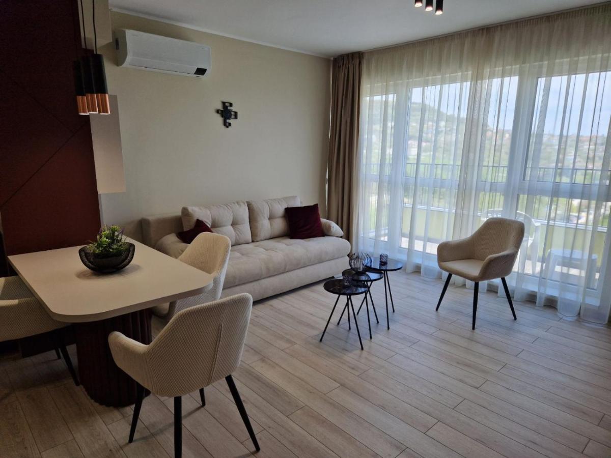Papaya Apartments Varna Extérieur photo