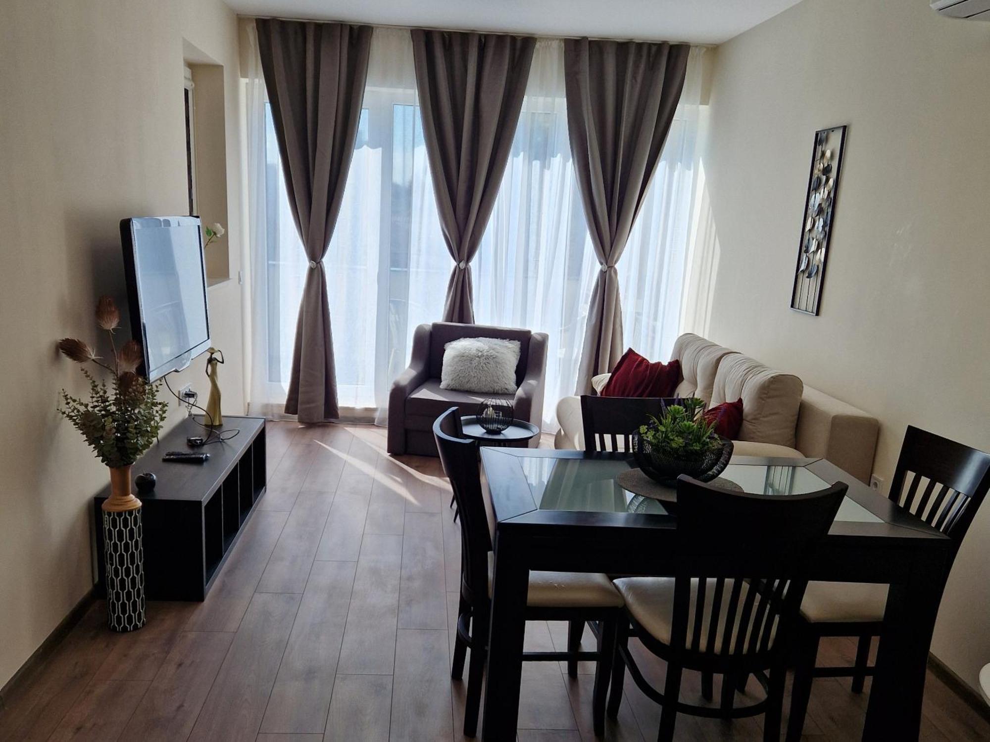 Papaya Apartments Varna Extérieur photo